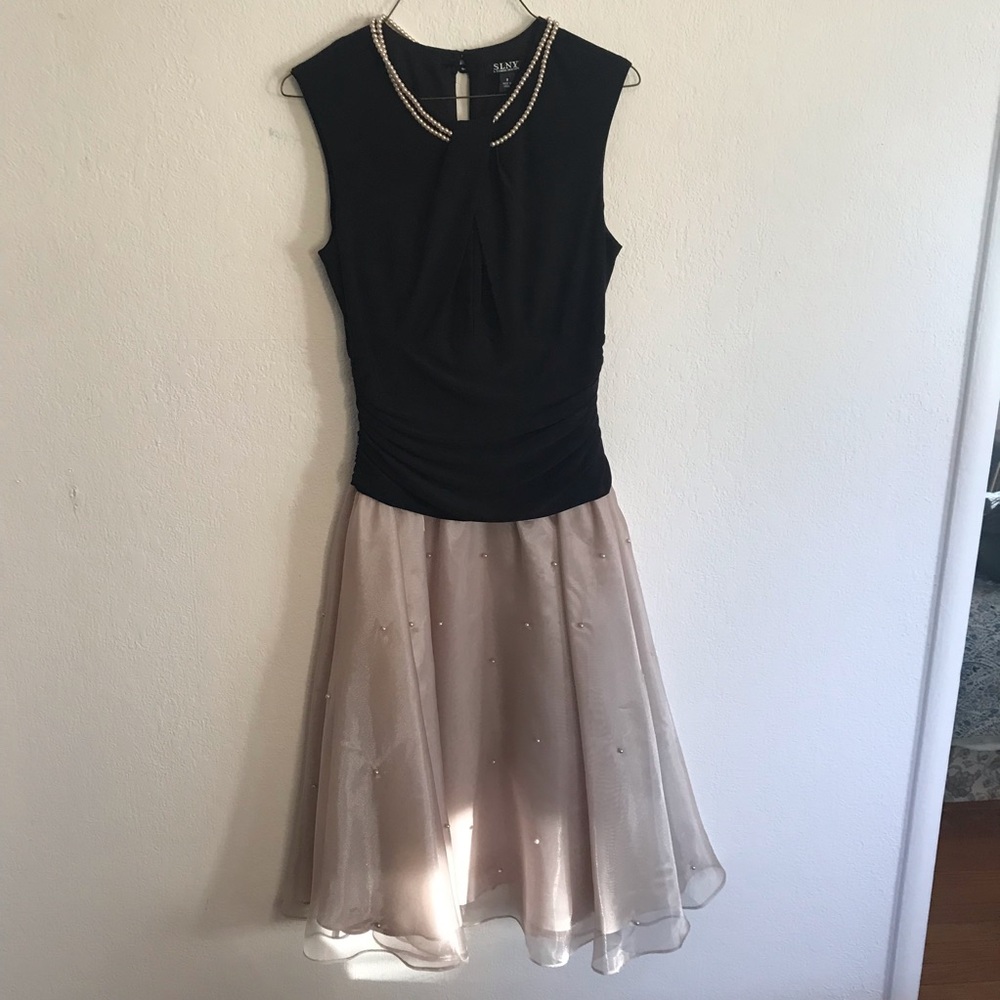 SLNY Cocktail Dress Black Light Pink Pearl Sz 8